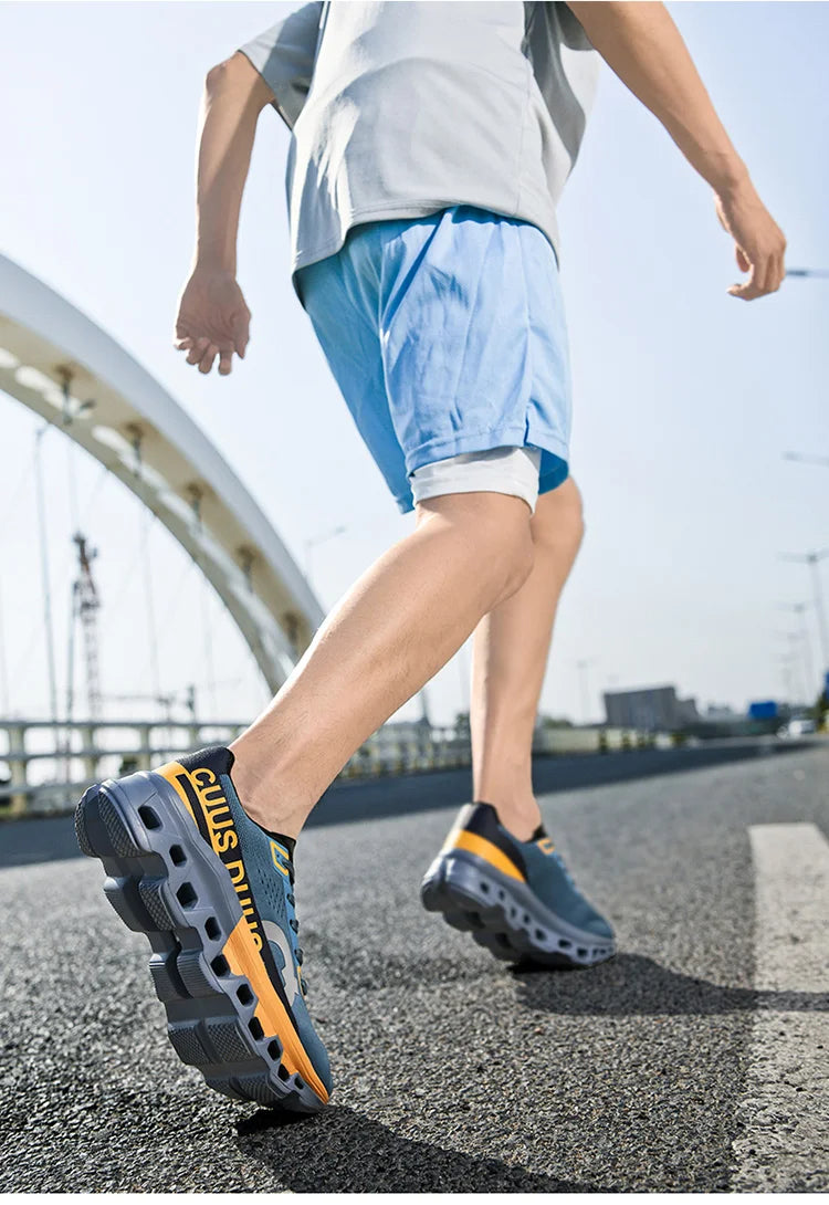 Men's Cushioning Running Shoes